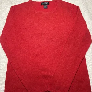 Women's Red Crew Neck Sweater 100% Cashmere!! thumbnail 1
