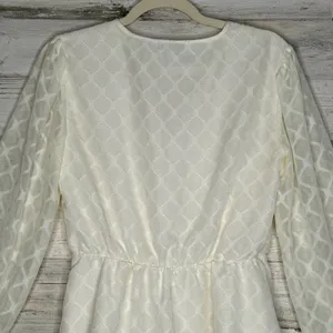 Elizabeth and James Cream Peplum Long Sleeve Peasant Blouse V-Neck Tie‎ Front Sm thumbnail 8