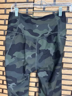 Old navy active green camo Powersoft leggings size medium tall thumbnail 6