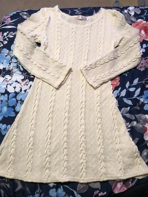 Knitted Dress Size M thumbnail 1