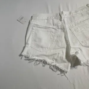 Free People Loving Good Vibrations Cutoff Shorts White 24 NWT thumbnail 10