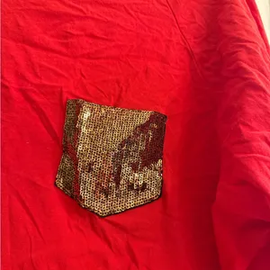 Chic Soul Red Valentines Sequin Curved Hem Slouchy Dolman Tunic - size 1x thumbnail 2