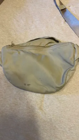Tan Lululemon fanny pack  thumbnail 4