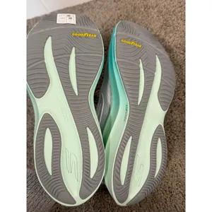 New Skechers Slip-Ins Aero Pulse Gray Aqua Women’s Sneakers Size 6.5 thumbnail 3