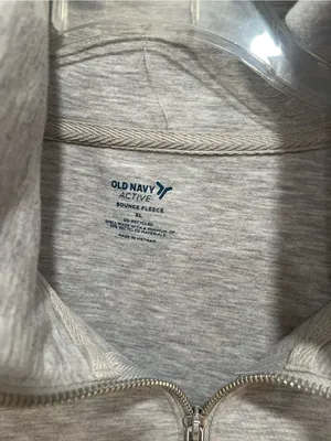 Old Navy Active Women’s XL Gray Bounce Fleece Cropped Quarter Zip Pullover thumbnail 3