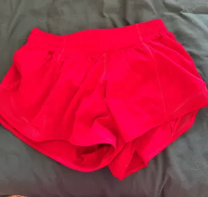 Lululemon Hotty Shorts 2.5" thumbnail 1