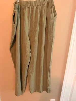 Halara Olive Green Wide-Leg Pants 2X Rayon & Nylon Blend Elastic Waistband With thumbnail 2