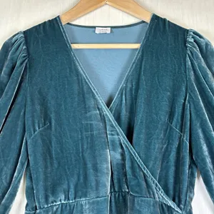 Aritzia Wilfred Lyric Women's Dress Sz 0 Green Velvet Silk Blend Mini Faux‎ Wrap thumbnail 2
