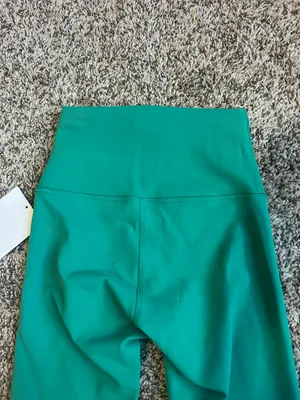 Wunder Under 25” Leggings thumbnail 8