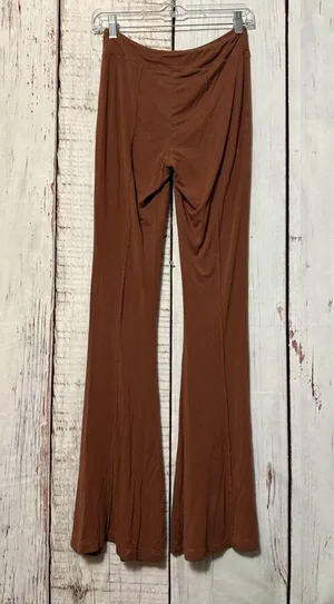 Out From Under UO Aria Seamed Stretch Flared HR Pant Legging Brown Medium thumbnail 2