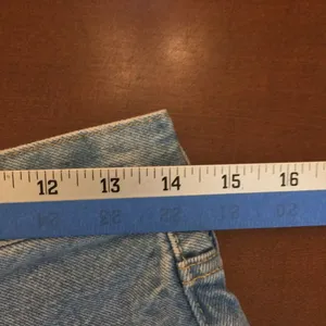 Levi’s 501 shorts buttonfly 27 jorts thumbnail 3