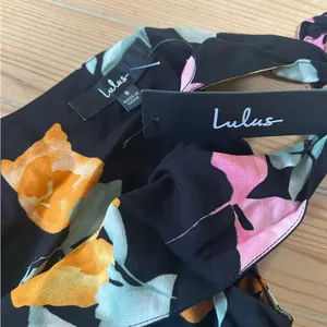 Lulus Beloved Bae Black Floral Print Tie-Strap Tiered Maxi Dress thumbnail 9