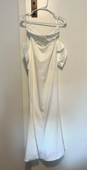 White Midi Dress Size M thumbnail 3