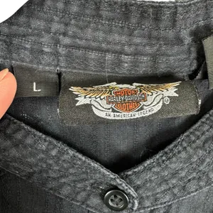 Harley Davidson 100% Cotton Black Blue Embroidered Short‎ Sleeve Button Up Top L thumbnail 6