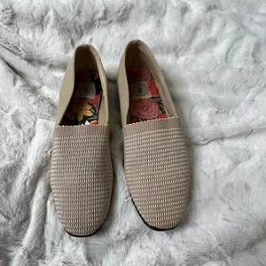 Shoes Size 8 thumbnail 4