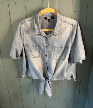 Rewash American Original Light Blue Denim Tie-Front Button Down S/L Shirt, XL thumbnail 1