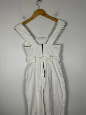 Alice + Olivia White Jean Belted Gorgeous Jumpsuit Women’s Sz 25 thumbnail 11