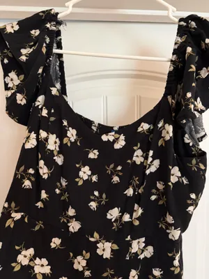Old Navy Sundress thumbnail 2