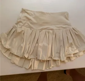 Light Yellow Gold Hinge Skirt thumbnail 1