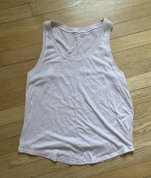 ALO Yoga Soft Blush Scoop Neck Tank thumbnail 1