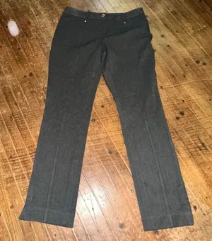 White House Black market Blanc ankle button 6 business slacks thumbnail 1
