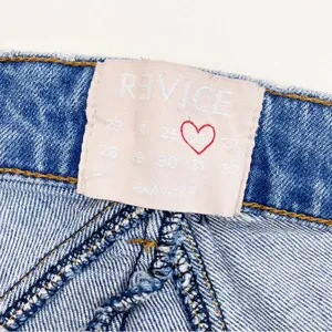 Revice Venus High Rise Cropped Star Jeans: Light Year Wash thumbnail 15