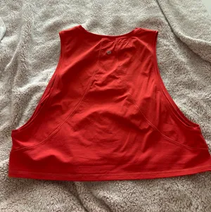 Lululemon Tank thumbnail 2