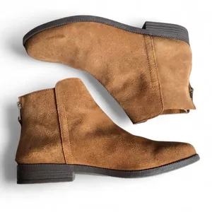 Steve Madden Women’s Tan Suede Ankle Booties with Back Zip Size 10M thumbnail 6