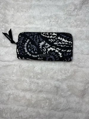 Vera Bradley Wallet thumbnail 2