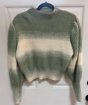 Cropped puff‎ sleeve sweater boutique it’our time green white XL thumbnail 1
