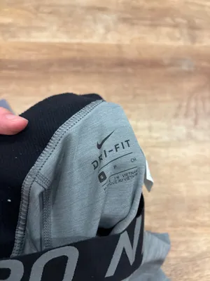 Grey Nike Leggings thumbnail 4