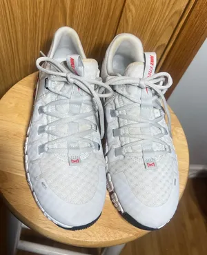 Nike Women's Light Gray and White Training Sneakers thumbnail 1