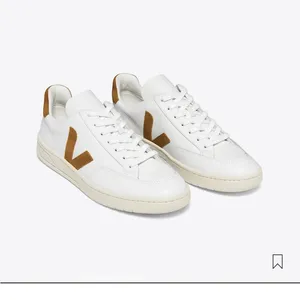 VEJA V-12 LEATHER WHITE CAMEL (2) thumbnail 4