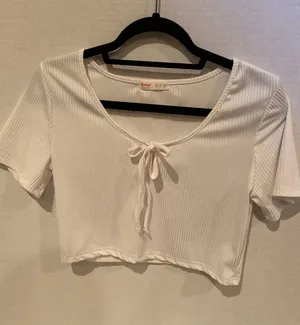 NWOT!  White Crop Top With Tie. Size: Medium thumbnail 1