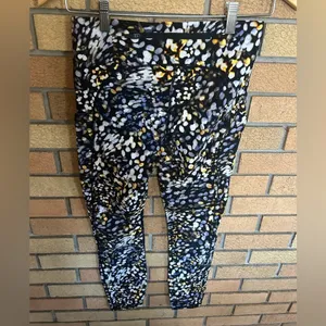 Lululemon Speed Up Tight 28" Full-On Luxtreme Metropolis Glow Multi Size 6 thumbnail 4