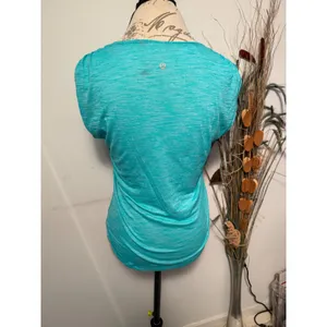 Lululemon Teal‎ Heathered V Neck Short Sleeve Athletic Top Women Size 6 thumbnail 2