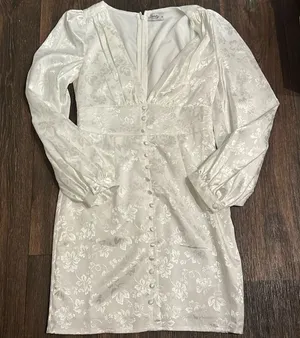 Dainty Paris White Long Sleeve Dress thumbnail 1