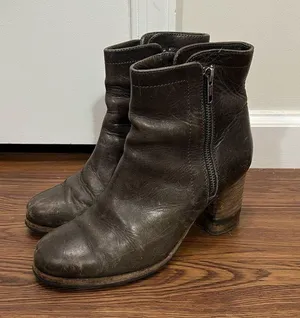 Frye Smoke Gray Leather Addie Double Zip Heeled Booties Size 8 US $358 thumbnail 2