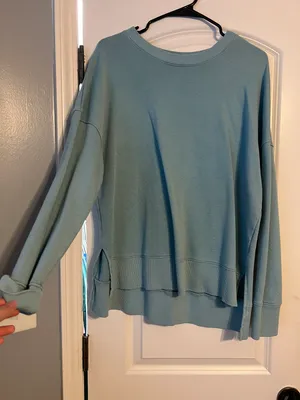 blue sweatshirt Size L thumbnail 1