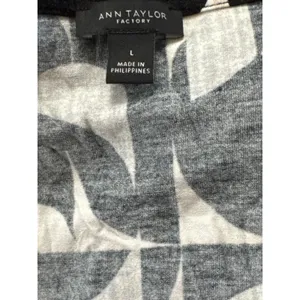 Ann Taylor Factory‎ Womens Black White Geometric Abstract Long Sleeve Top Large thumbnail 8