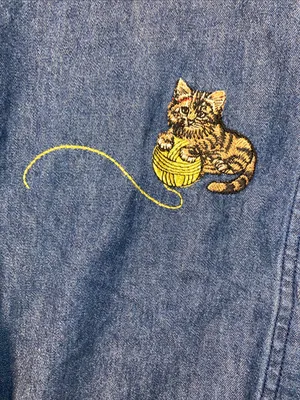 Vintage Cabin Creek Blue Denim Button-Down Shirt with Cat Embroidery thumbnail 4