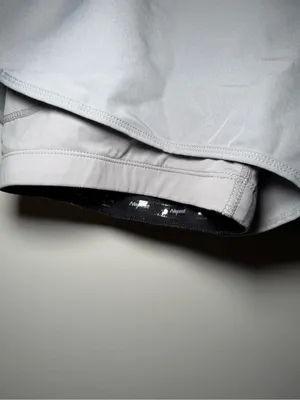 NEPest Gray Padded Cycling Shorts Women’s XL thumbnail 4