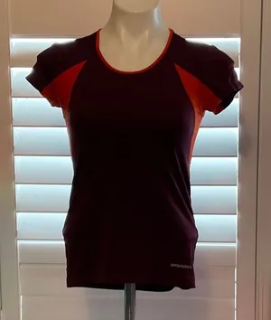 Brooks Women's Maroon and Red Short Sleeve Tee thumbnail 1