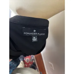 Tuckernuck Pomander Place Black Kenzo Crepe‎ Blouse Top Women's Size Medium thumbnail 9