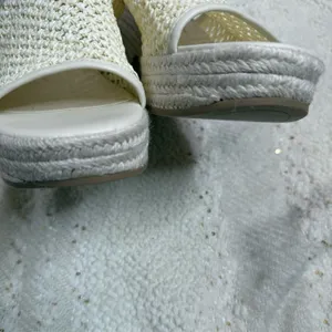 Dolce Vita Raffia platform Wedge Sandals 8.5 White thumbnail 5