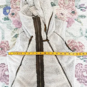 Kuhl Womens Flight Fleece Hooded Vest‎ Small Outerwear Hiking Cozy Fuzzy Cream thumbnail 5