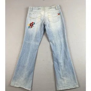 Aeropostale Jeans Womens 32x32 Blue Flower Embroidery Flare Tag 7/8 Indie Boho thumbnail 2