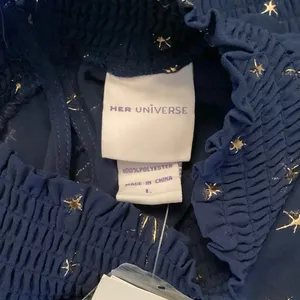 NWT Her Universe Blue & Gold Star Mockneck Top Sz L thumbnail 3