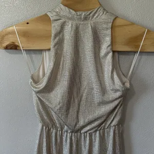 NEW Lauren Ralph Lauren Gold‎ Gown Cocktail Dress Party Metallic V-Neck Size 2 thumbnail 5