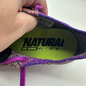 Nike Women's Multicolor Knit Sneakers size 8.5 thumbnail 12